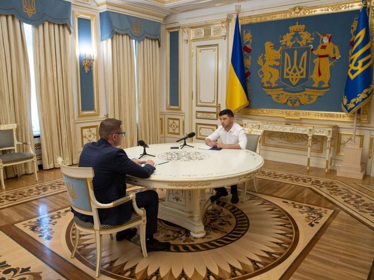 Зеленский &ndash; Баканову: Мы должны показать обществу, что СБУ действительно работает