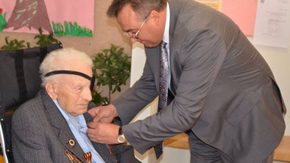 Розенфельд жил в Израиле