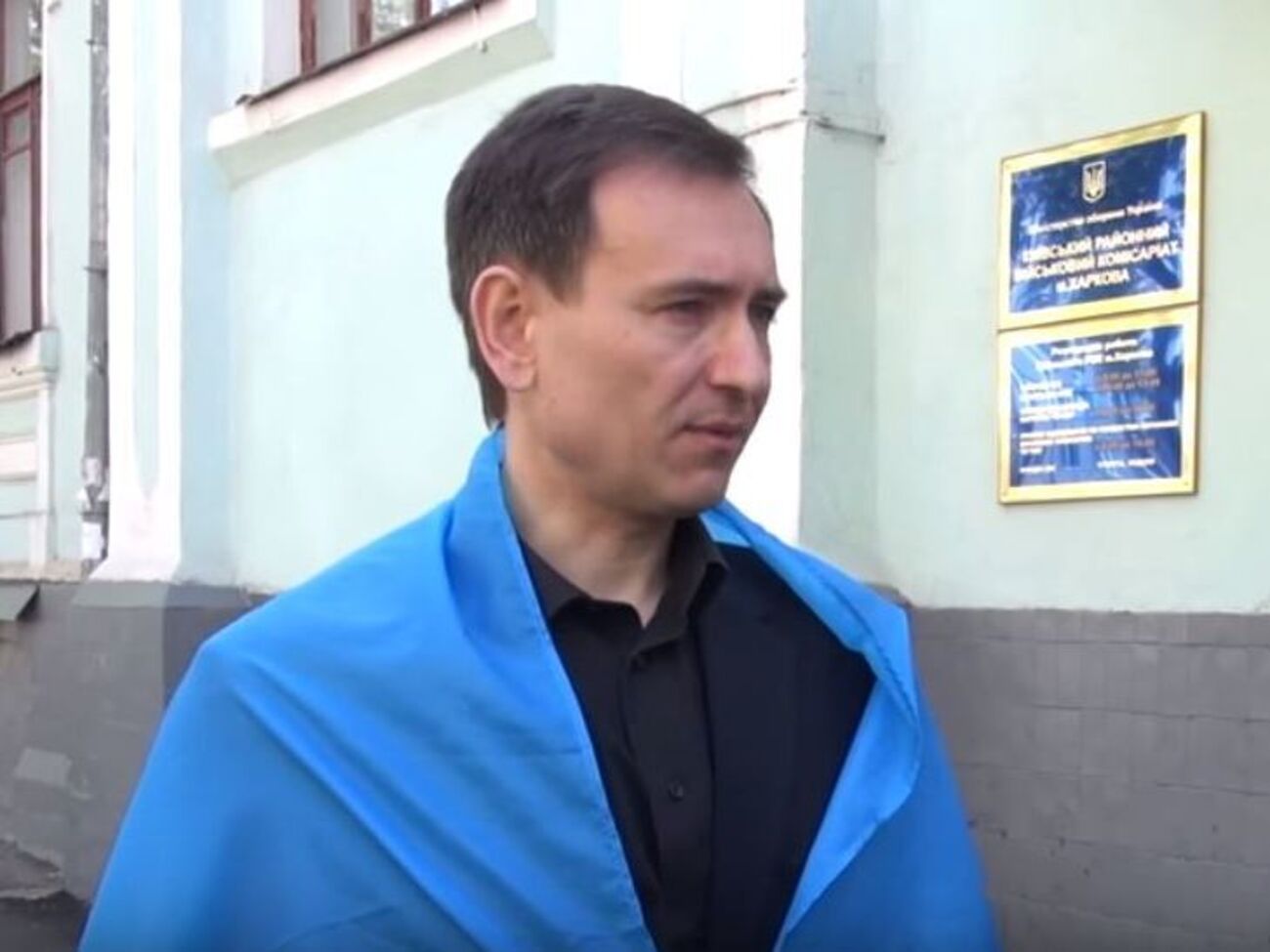 Вениславский является кандидатом юридических наук