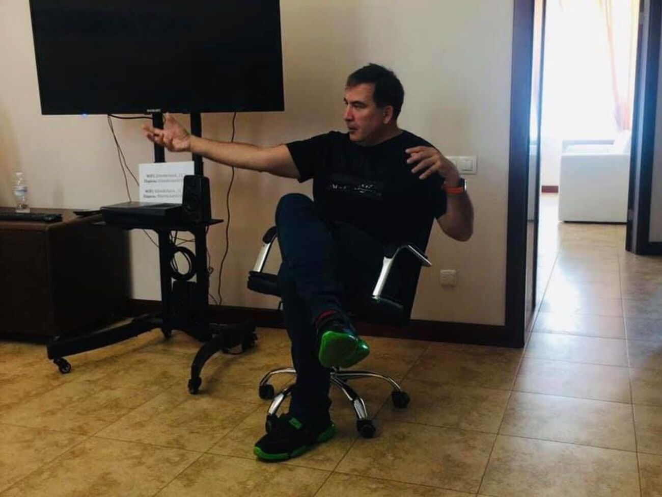 Саакашвили:&nbsp;Мы должны помочь многим порядочным людям прийти во власть