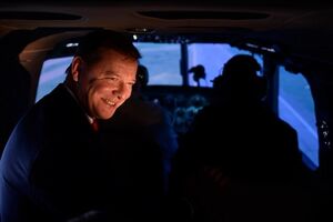 "Страна" стверджує, що Ляшко приховує рану на лобі