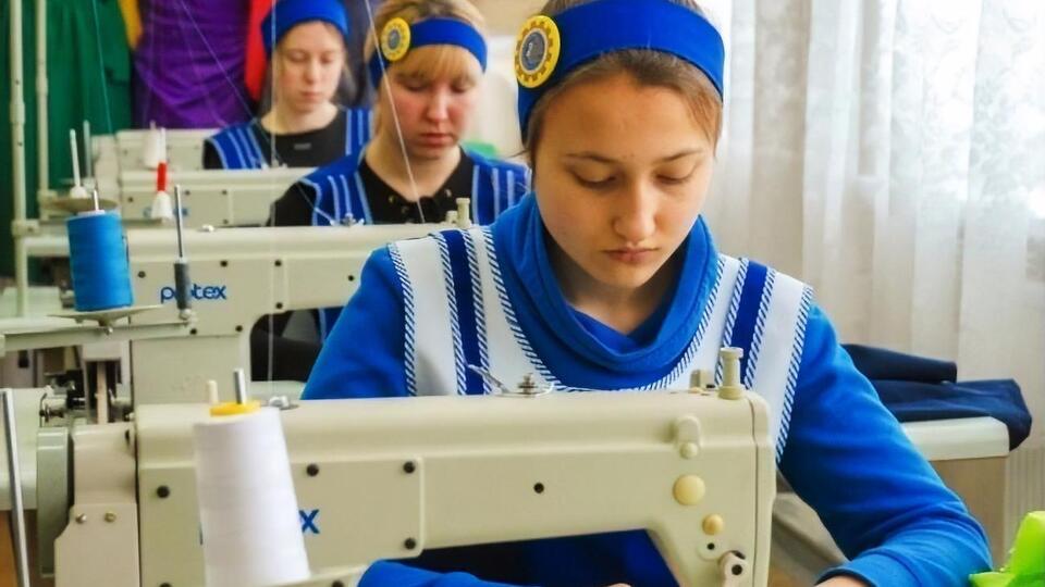 Швеи – в числе профессий, на которые в Украине есть спрос