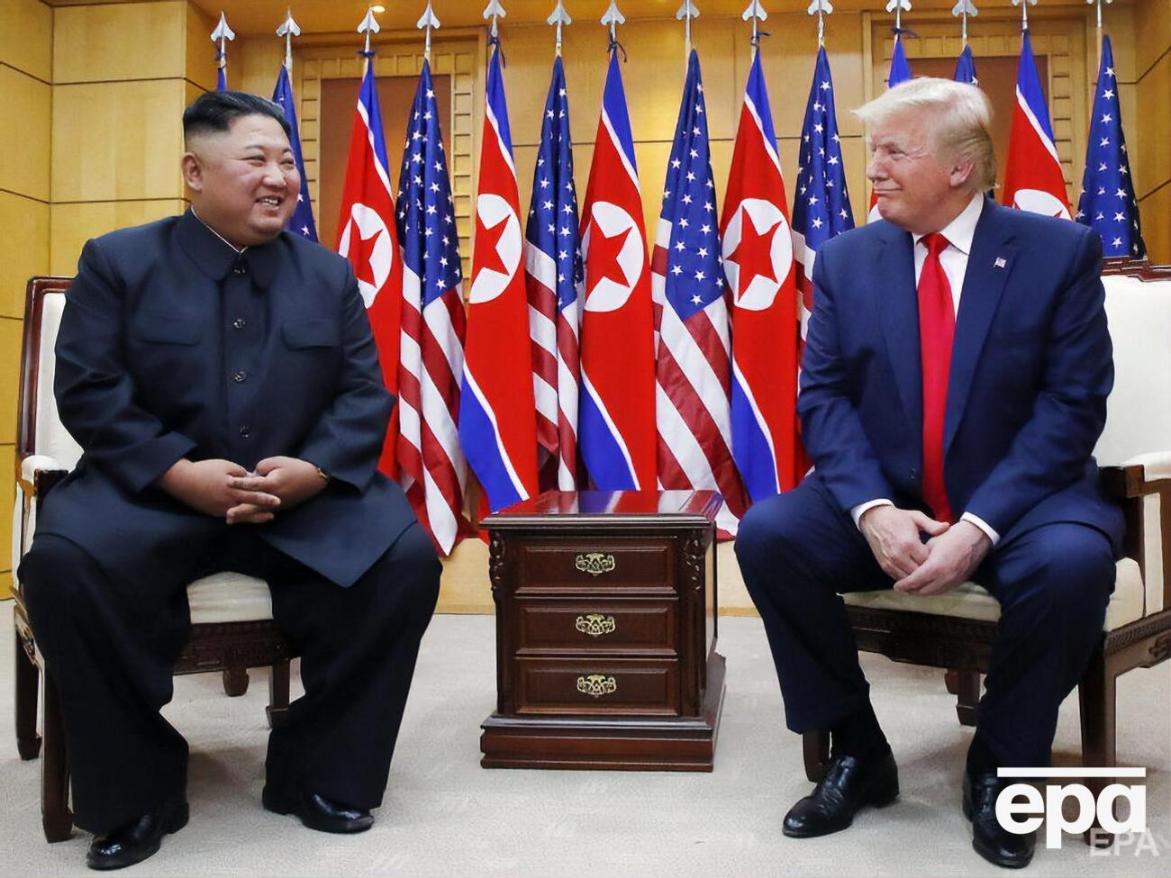 30 июня Трамп и Ким Чен Ын встретились в Пханмунджоме – деревне в демилитаризованной зоне на границе КНДР и Южной Кореи