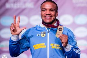 Беленюк выступает в категории до 87 килограммов