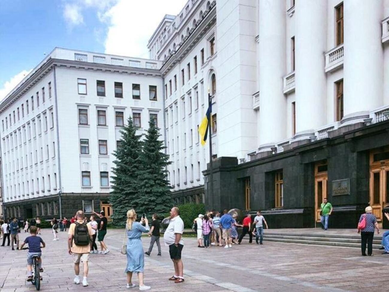 АП: Тизенгаузен не є ані штатним, ані позаштатним членом команди Зеленського