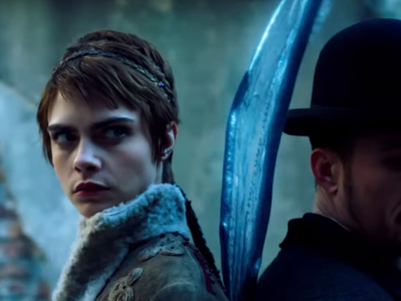 Делевинь и Блум исполняют главные роли