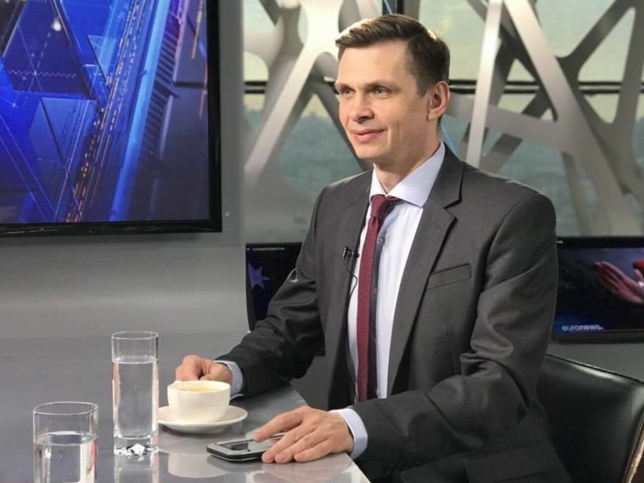 Решение комитета ПАСЕ о возвращении России в зал заседаний – первый серьезный внешнеполитический тест для президента Зеленского