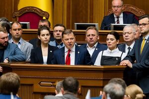 Олег Ляшко: У м'яких кріслах депутати про це забувають