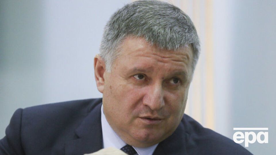 У Верховній Раді почали збирати підписи за відставку Авакова