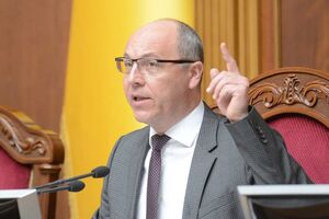 Парубий: Запрет стрелять в ответ – это не шаг к миру