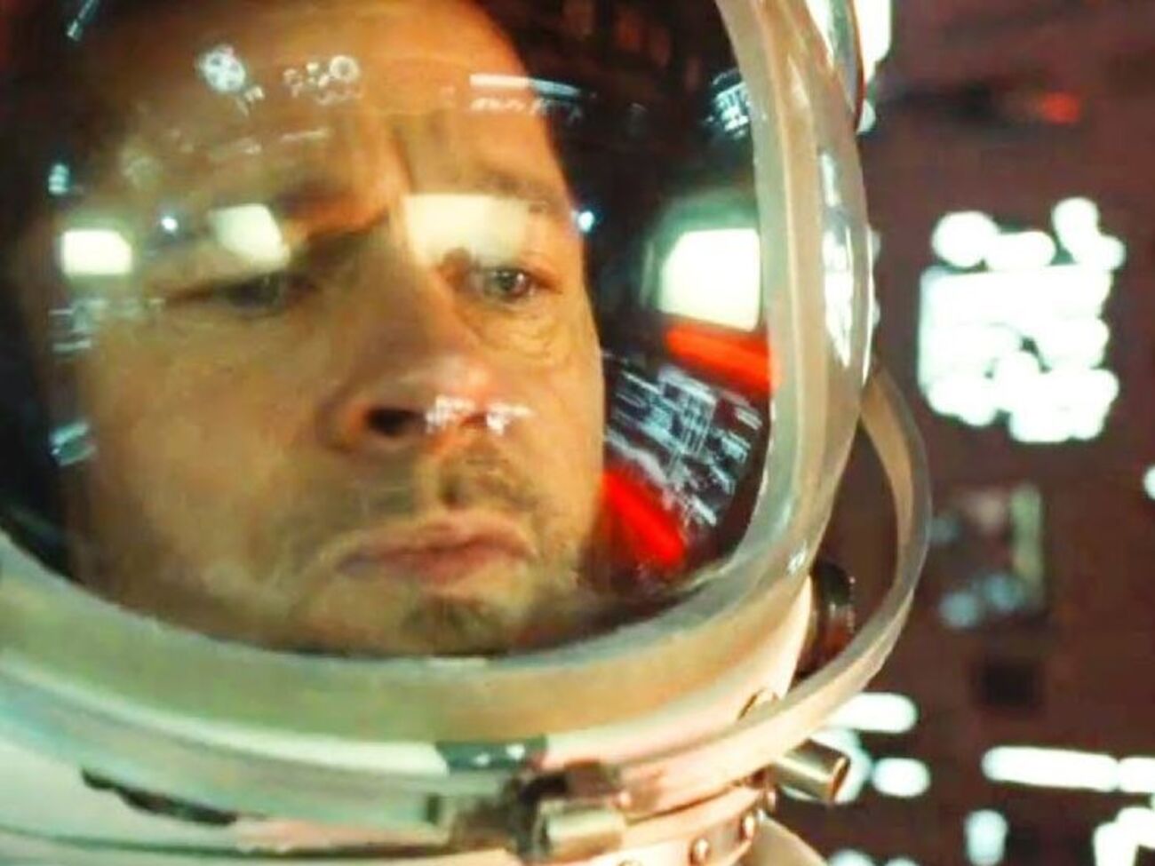 Питт исполнил роль астронавта