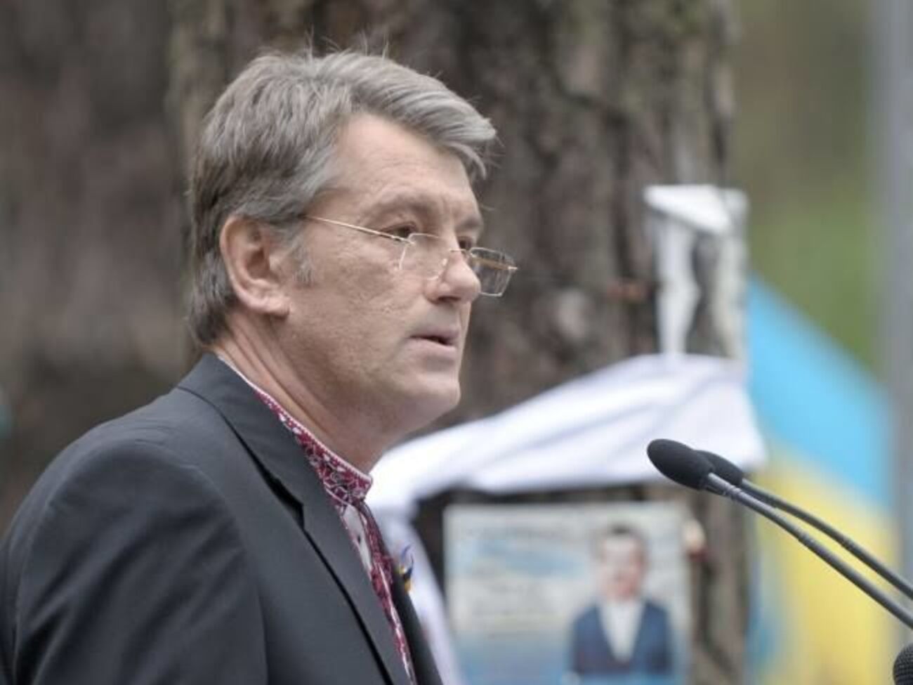 Ющенко: Не бачу приводу ховатися або прикидатися хворим, як це стало модним