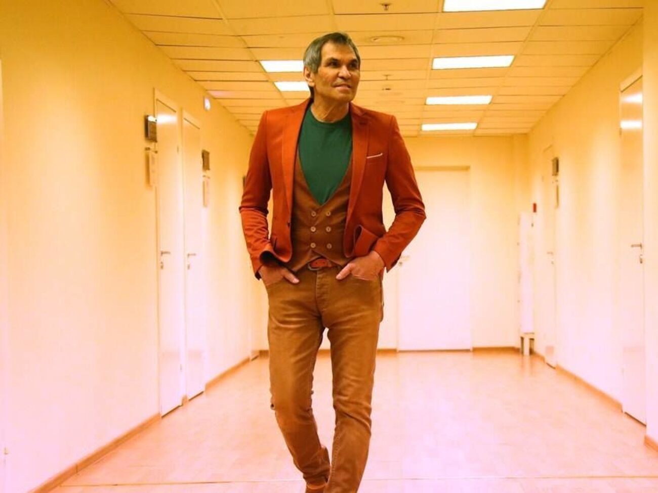 Алибасов проходит реабилитацию после ожога внутренних органов