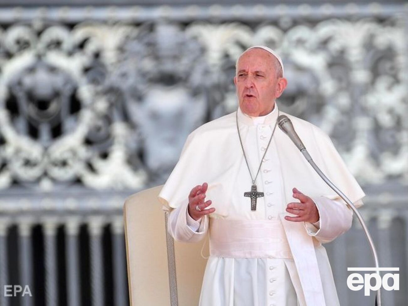 О необходимости изменить текст "Отче наш" Франциск говорил еще в 2017 году