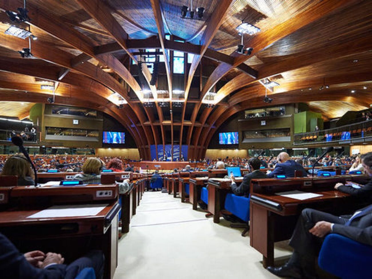 Голосование за резолюцию в сессионном зале состоится 24 июня