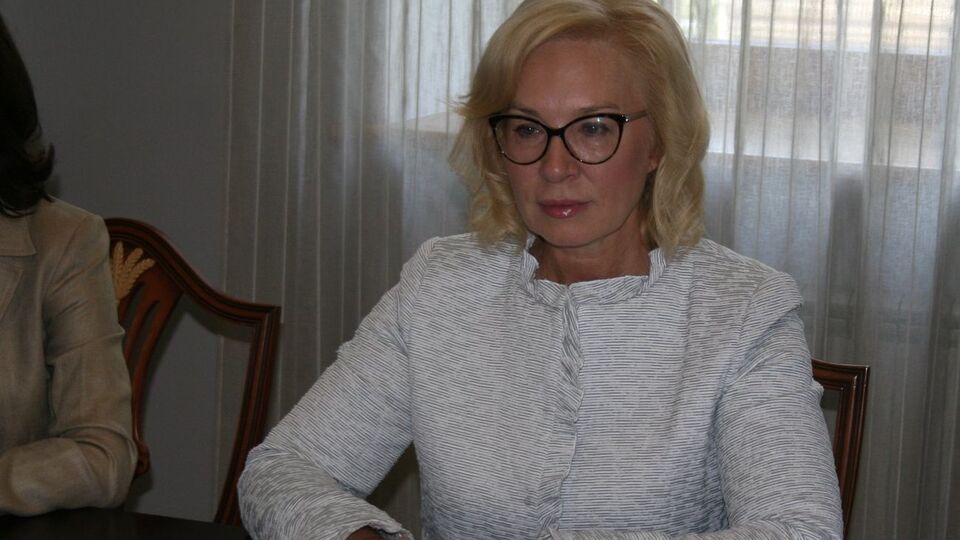 Денисова сообщила, что самолет с детьми уже вылетел в Украину