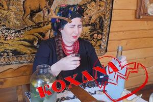 У ролику Баба Доцька п'є наодинці