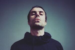 Галлахер включить композицію до майбутнього альбому Why Me? Why Not