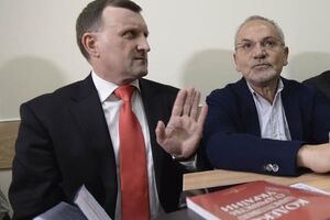 Адвокат Ярослав Романчук і телеведучий Савік Шустер