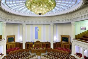Парламентскую коалицию должны формировать фракции, а не отдельные депутаты, заявил Вениславский