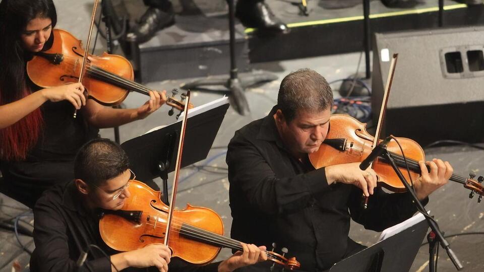 Дослідники відзначали, що "Адажіо" відрізняється від музики бароко