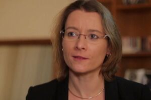 Дюмон: Все инициативы, направленные на восстановление мира на Донбассе, заслуживают поддержки