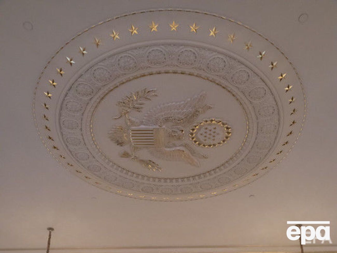 За даними ЗМІ, Килимник ділився із Держдепом інформацією про українські і російські справи