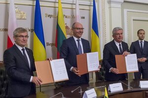 Пранцкетис, Парубий и Карчевский подписали резолюцию во время X сессии межпарламентской ассамблеи Украина – Польша – Литва