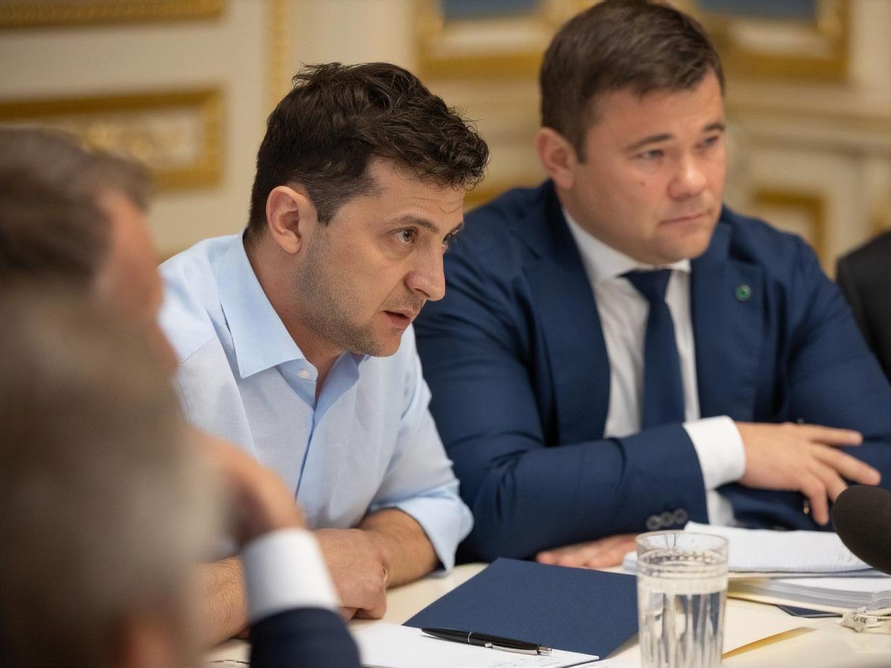 Богдан (справа):&nbsp;Я не слышал, чтобы государство имело претензии к Портнову