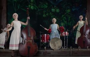 Фильм "Гуцулка Ксения" создан по мотивам произведения основоположника украинской оперетты Ярослава Барнича