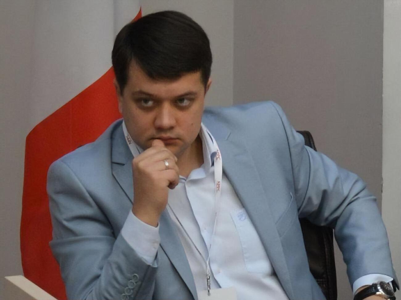 Дмитро Разумков: Ми завжди готові комунікувати з людьми ззовні й одержувати консультації