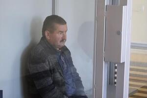 По данным СМИ, Зинченко нашли повешенным в подвале собственного дома
