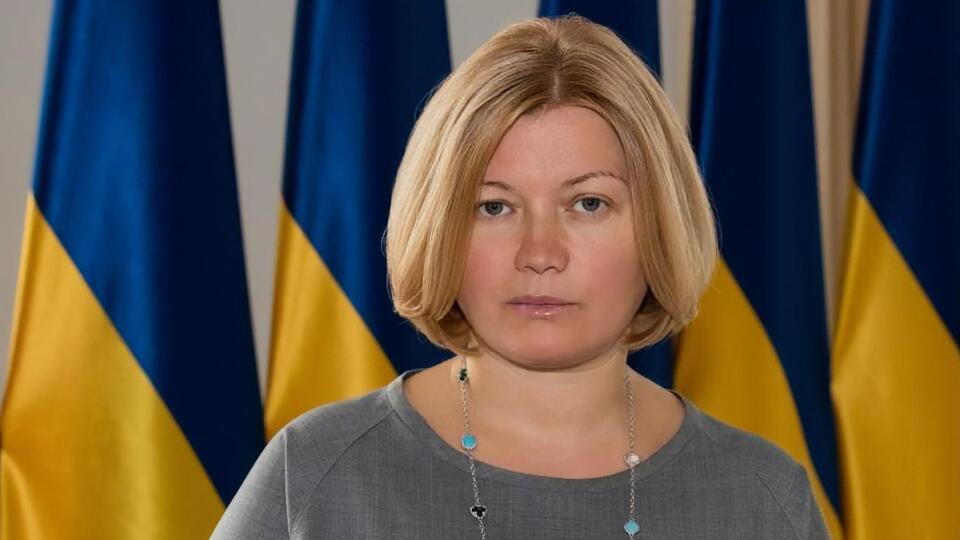 Геращенко: Зеленский делает шаг вперед и два назад