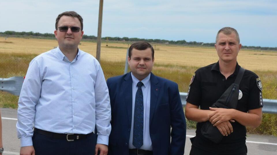 Кориневич (зліва): Державу-окупанта ми в Крим не запрошували