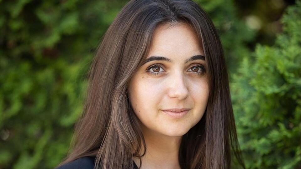 В эфире "1+1" Мендель сказала, что мирные украинцы на Донбассе гибнут, потому что ВСУ часто поддаются на провокации боевиков