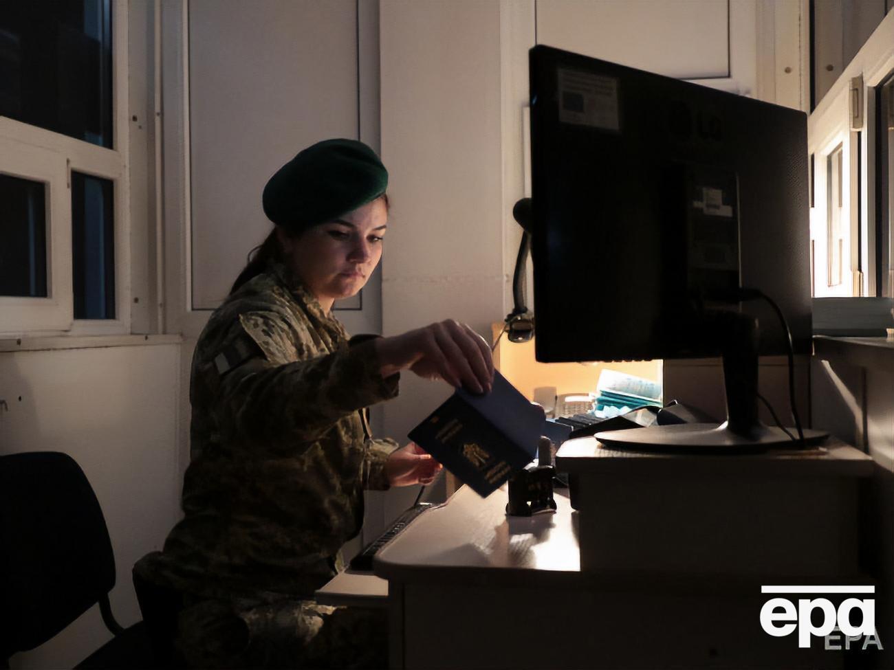 В качестве страны для переезда в поисках работы большинство украинцев рассматривает Польшу