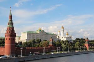 Представители "Оппозиционной платформы – За жизнь" снова прилетели на переговоры в Москву