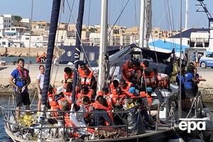 За время миссии ЕС по патрулированию Средиземного моря были спасены тысячи людей