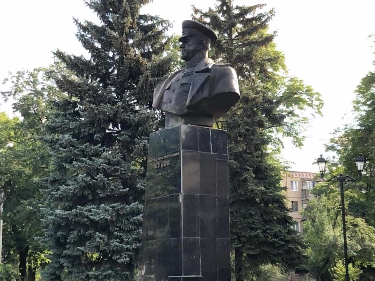 Після інциденту зі знесенням Кернес обіцяв відновити пам'ятник