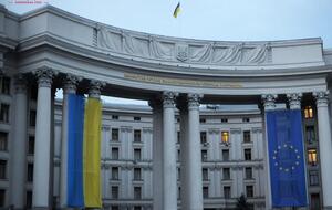 МИД Украины: Резко осуждаем ракетное нападение гибридных сил России