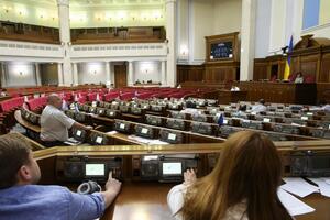 У Раду 11 червня подали проєкти постанов про звільнення Клімкіна і призначення Пристайка