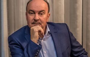 В 2014 году Стець оценил общий бюджет своего министерства в 4 млн грн в год. Но в 2019-м эта сумма выросла в 136 раз. При том же штате!