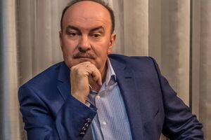 В 2014 году Стець оценил общий бюджет своего министерства в 4 млн грн в год. Но в 2019-м эта сумма выросла в 136 раз. При том же штате!