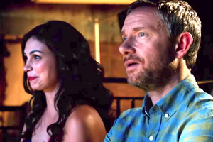 Герой Фримана внезапно засыпает, когда чувствует радость