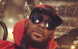R. Kelly находится под арестом