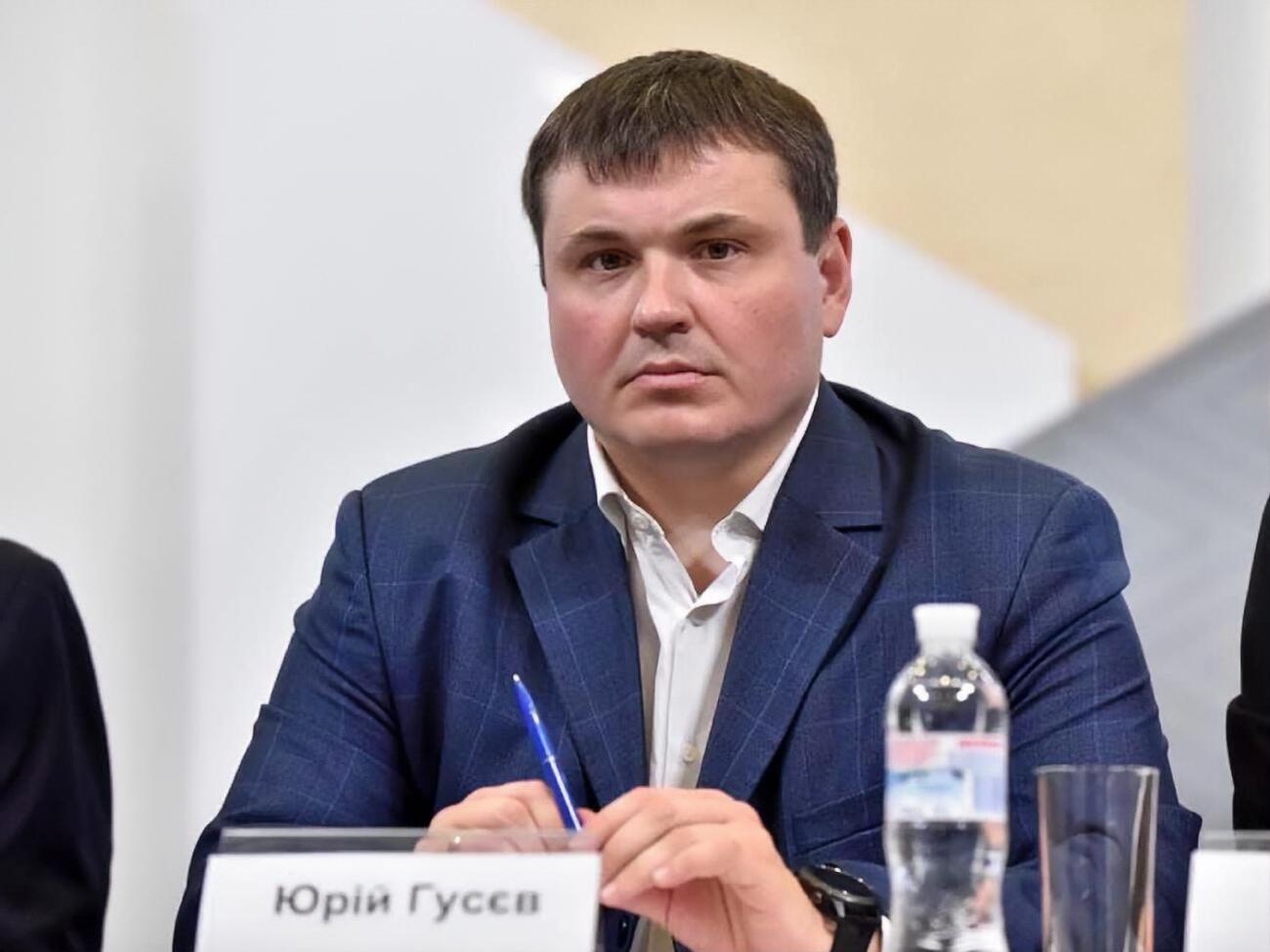 Гусеву 39 лет