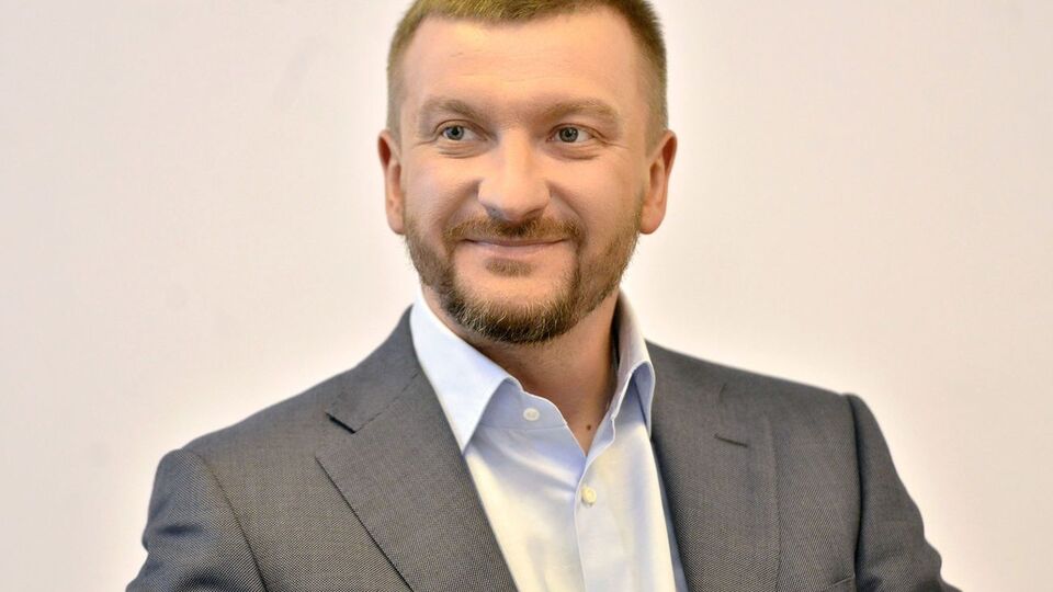 Петренко зазначив, що заборони стимулюють боржників до виплат