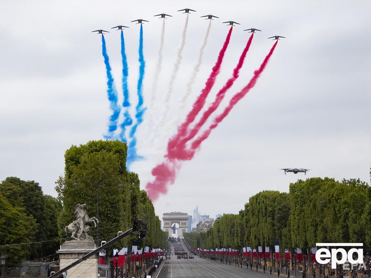 В Париже прошел военный парад в честь Дня взятия Бастилии. Фоторепортаж