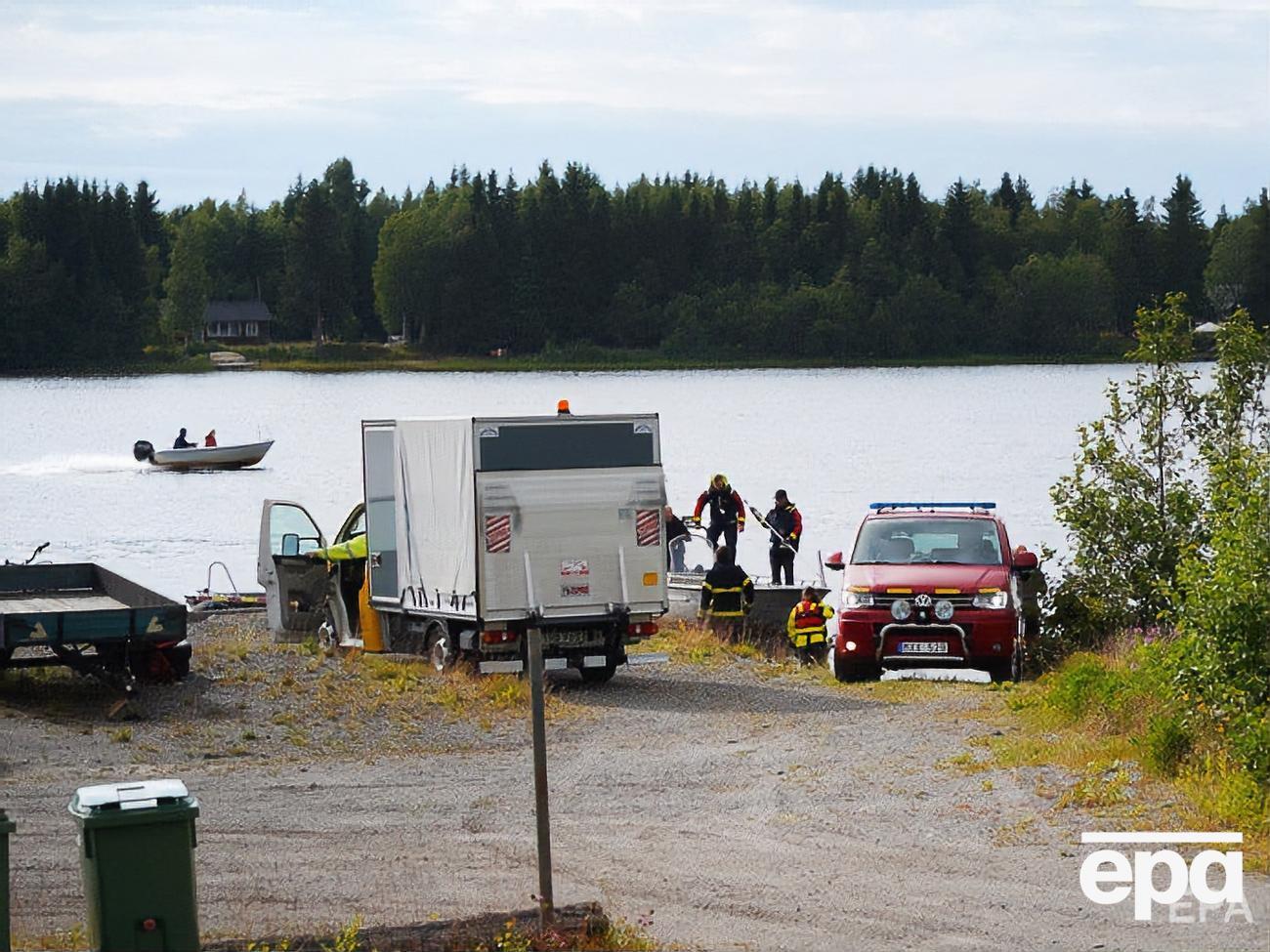 Літак упав у дельті річки Умеельвен