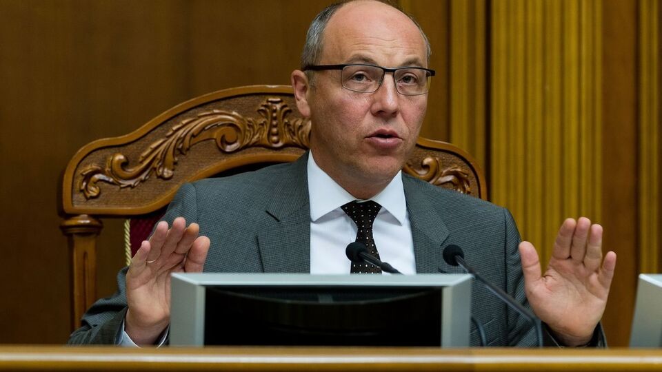 Парубій: Сподіваюся, що апарат ВР знайде всі необхідні механізми, щоб у залі зробити переобладнання